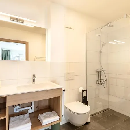 Lisal Aparthotel