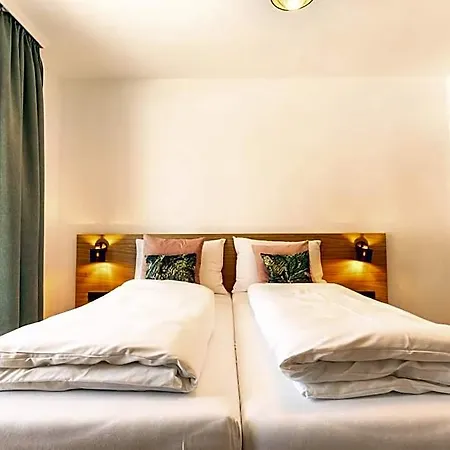 Aparthotel Lisal 4*