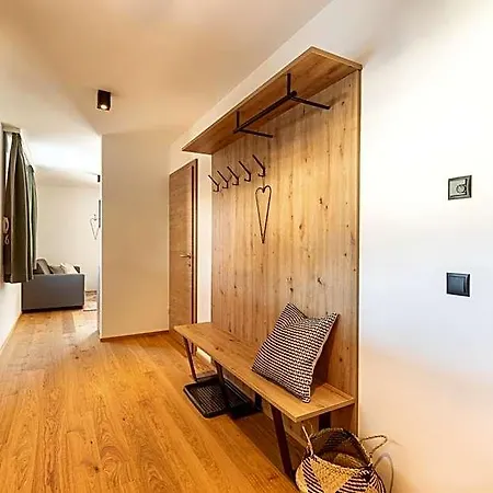 Lisal Aparthotel